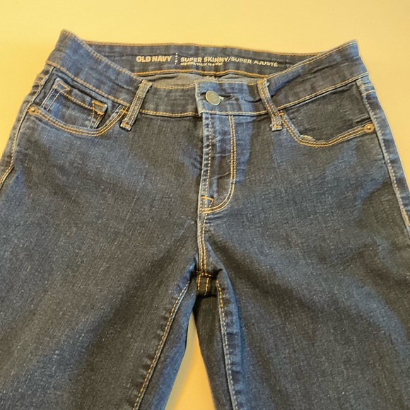 Old Navy Jeans, Mid-Rise, Super Skinny, 5-Pocket, Size 2 - Picture 2 of 11